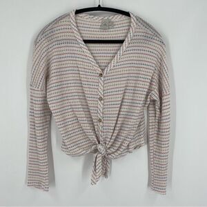 Paper Crane Women’s V Neck Long Sleeve Button Front Striped Blouse size M